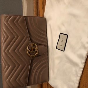 Gucci clutch